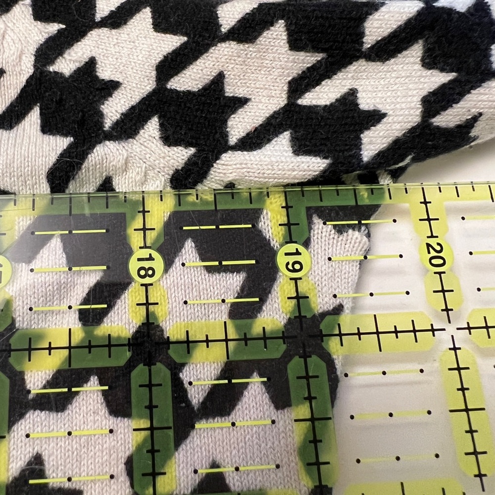 Cable & Gauge Black and White Houndstooth Button Down Cardigan Classic XL - Picture 6 of 10